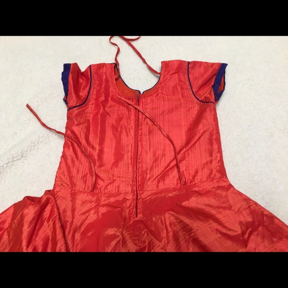 Indian dress embellishments w/ buttons & sequin - Picture 3 of 11